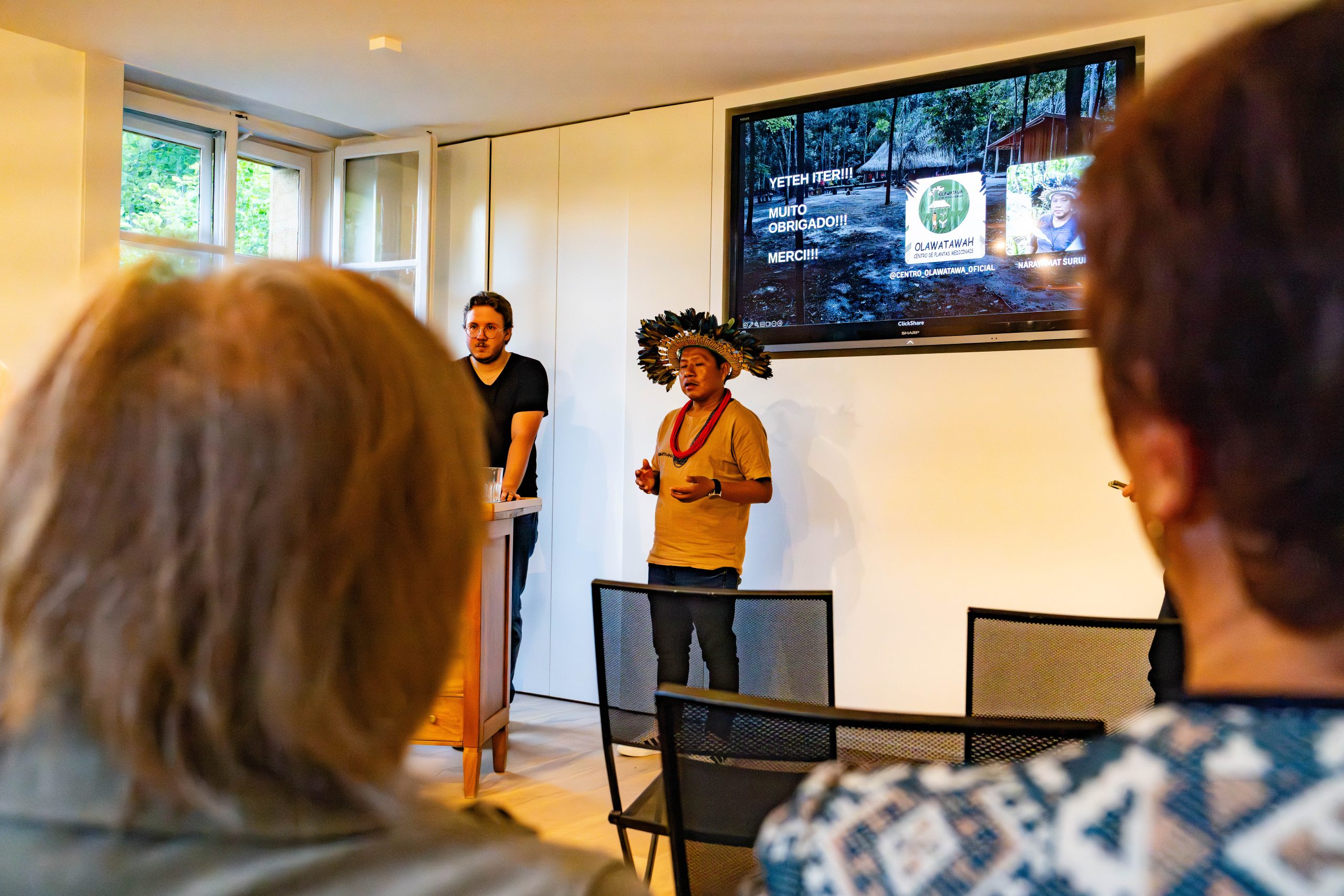 Conférence Publique de Naraiamat Paiter Suruí au Jardin Botanique de Neuchâtel